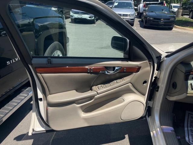 2002 Cadillac DeVille DTS