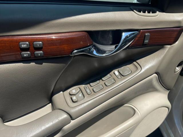 2002 Cadillac DeVille DTS