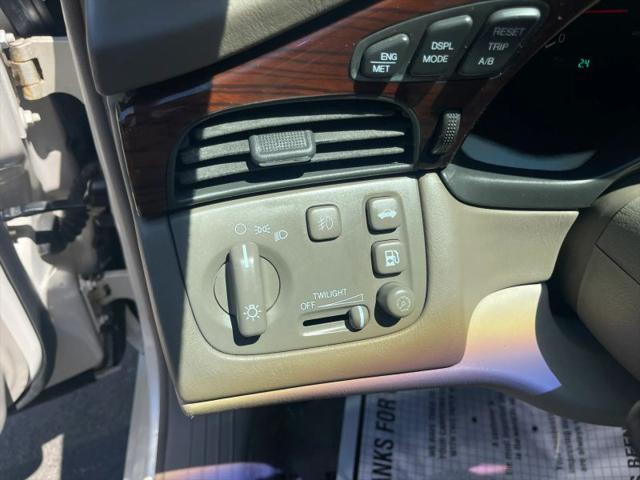 2002 Cadillac DeVille DTS