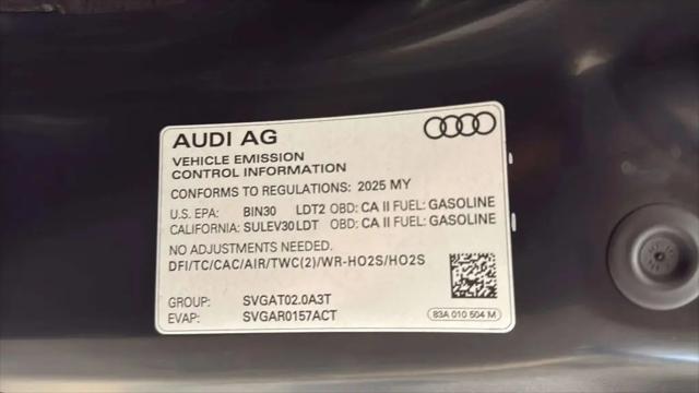 2025 Audi Q3 Premium 45 TFSI S line quattro Tiptronic