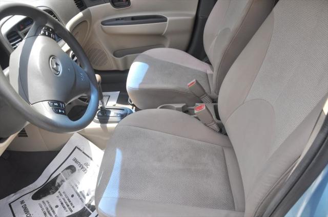 2010 Hyundai Accent GLS