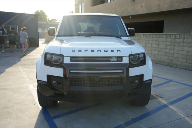 2022 Land Rover Defender 110 X-Dynamic HSE