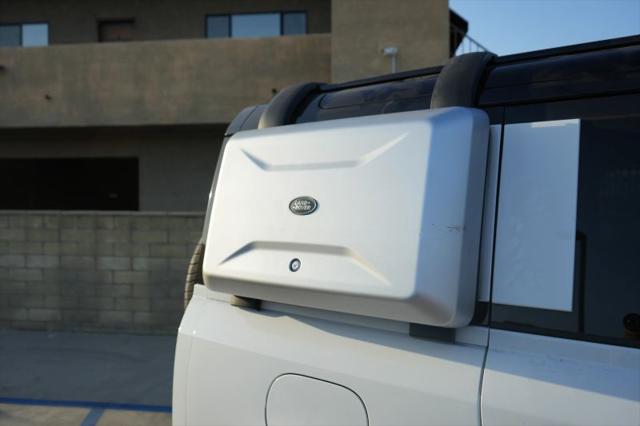 2022 Land Rover Defender 110 X-Dynamic HSE