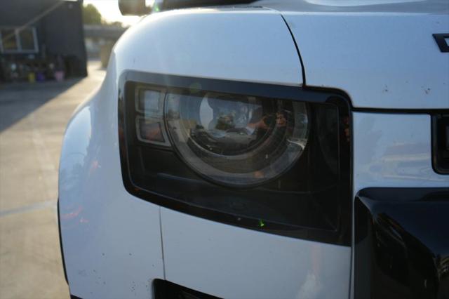 2022 Land Rover Defender 110 X-Dynamic HSE