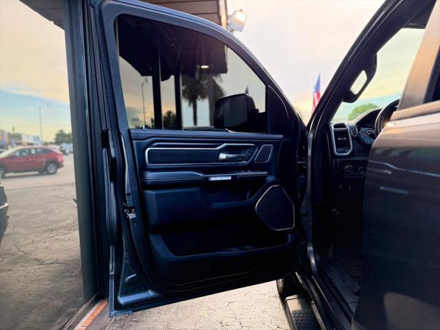 2023 Ram 1500 Laramie Crew Cab 4x2 5'7" Box