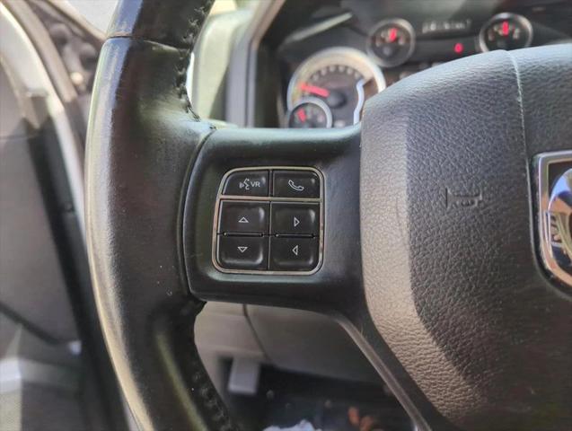 2019 Ram 1500 Classic SLT Crew Cab 4x4 5'7" Box