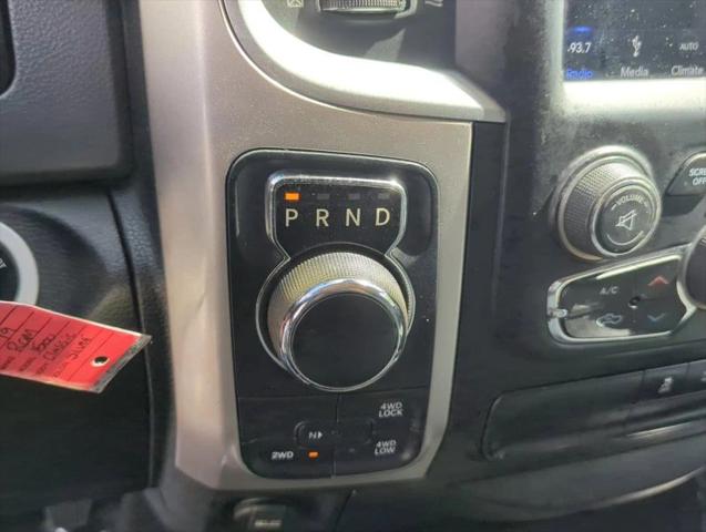 2019 Ram 1500 Classic SLT Crew Cab 4x4 5'7" Box