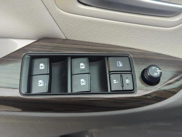 2019 Toyota Sienna XLE 8 Passenger
