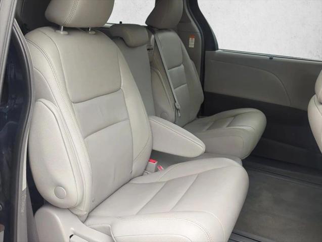 2019 Toyota Sienna XLE 8 Passenger