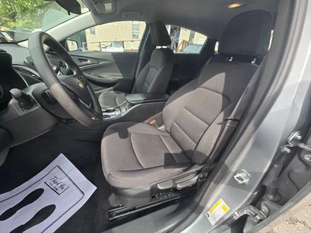 2024 Chevrolet Malibu FWD 1FL