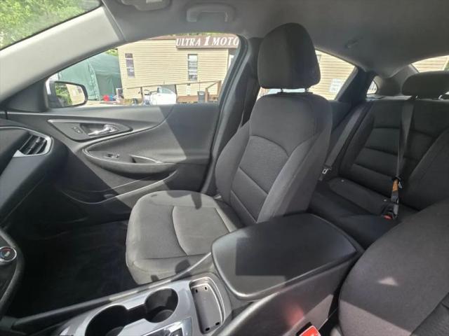 2024 Chevrolet Malibu FWD 1FL