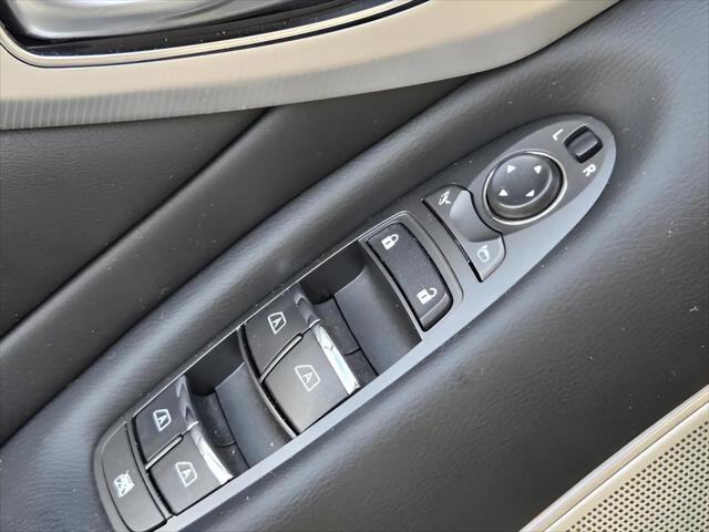 2023 INFINITI Q50 LUXE AWD