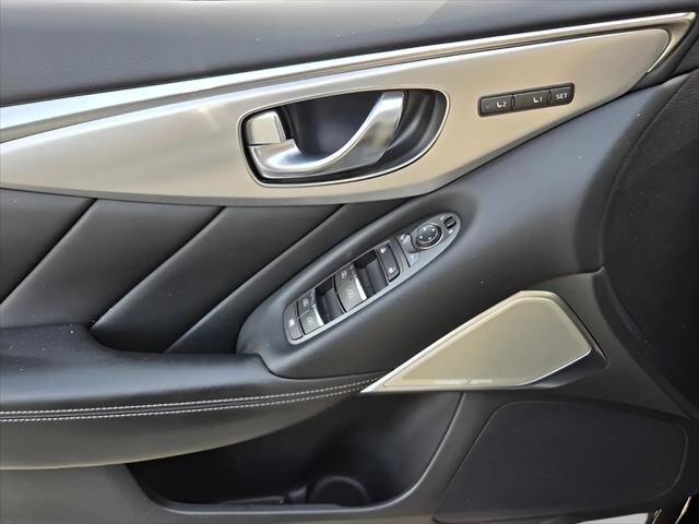 2023 INFINITI Q50 LUXE AWD