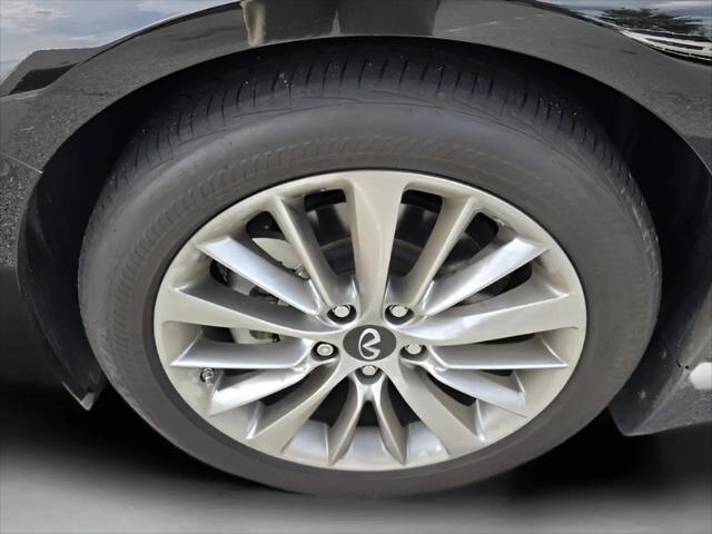 2023 INFINITI Q50 LUXE AWD