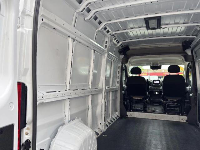2025 Ram ProMaster 2500 Cargo Van Tradesman High Roof 159" WB w/Pass Seat