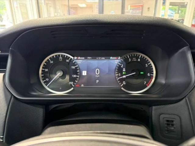 2023 Land Rover Discovery P300 S R-Dynamic