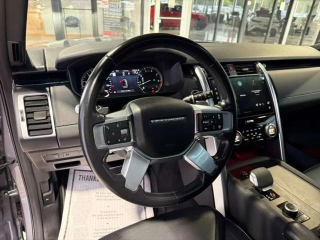 2023 Land Rover Discovery P300 S R-Dynamic