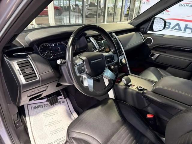 2023 Land Rover Discovery P300 S R-Dynamic
