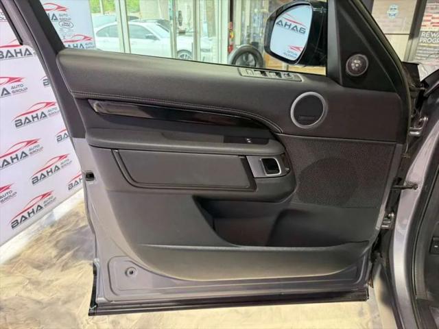 2023 Land Rover Discovery P300 S R-Dynamic