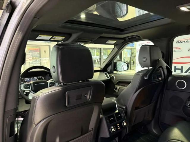 2023 Land Rover Discovery P300 S R-Dynamic