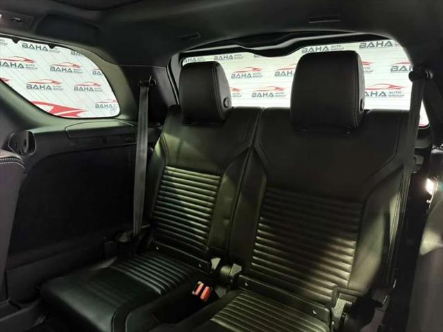 2023 Land Rover Discovery P300 S R-Dynamic