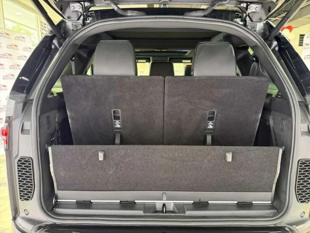 2023 Land Rover Discovery P300 S R-Dynamic