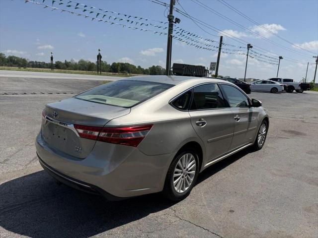 2013 Toyota Avalon Hybrid XLE Premium