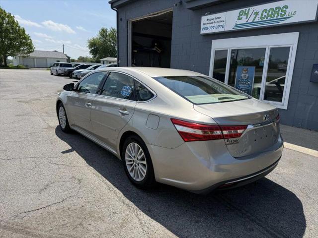 2013 Toyota Avalon Hybrid XLE Premium