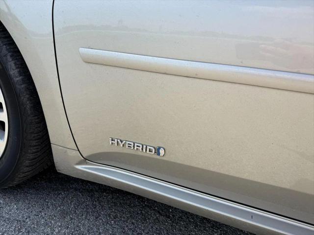 2013 Toyota Avalon Hybrid XLE Premium