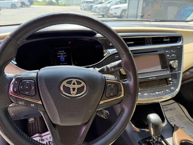 2013 Toyota Avalon Hybrid XLE Premium