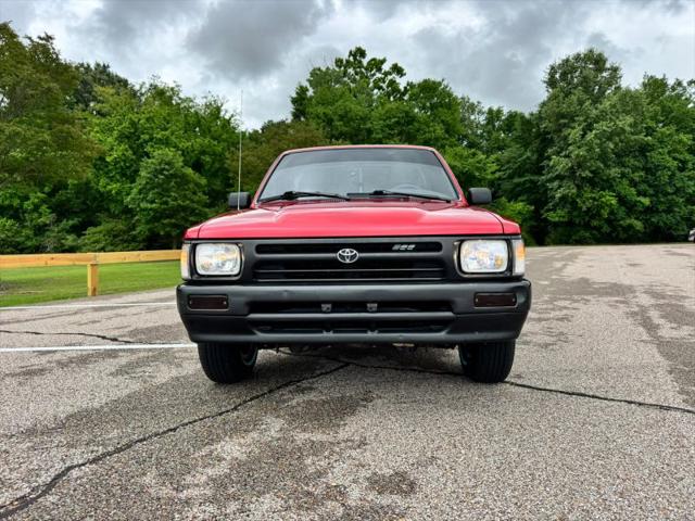 1994 Toyota 2WD Trucks Standard