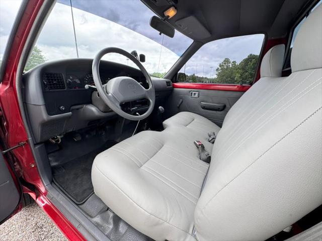 1994 Toyota 2WD Trucks Standard