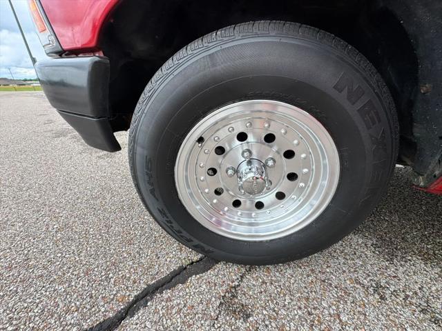 1994 Toyota 2WD Trucks Standard