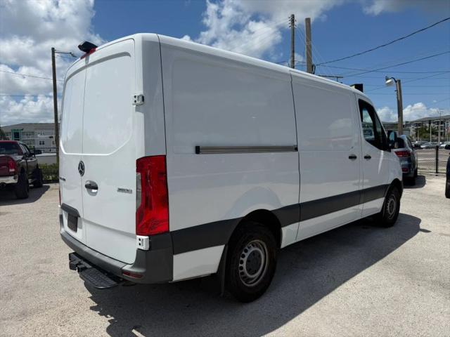 2023 Mercedes-Benz Sprinter 2500 Standard Roof 4-Cyl Gas