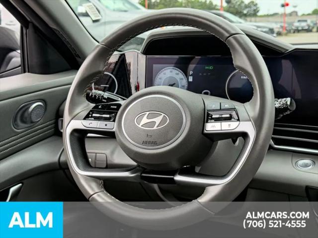 2025 Hyundai Elantra SEL Convenience