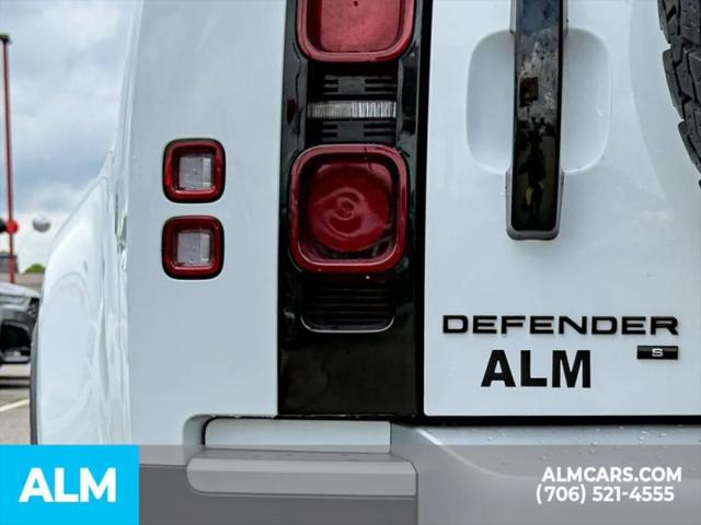 2020 Land Rover Defender 110 S