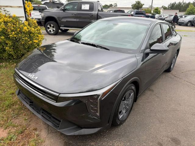 2025 Kia K4 LX