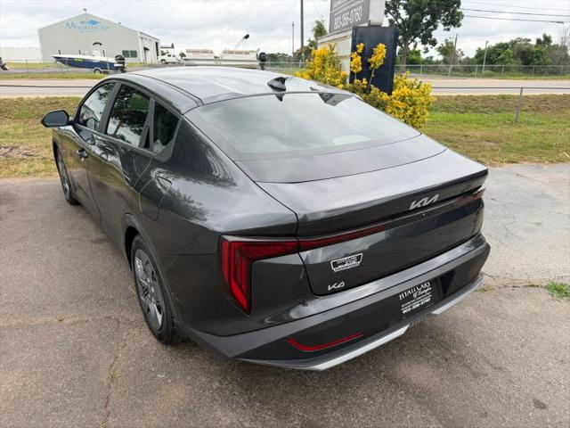2025 Kia K4 LX