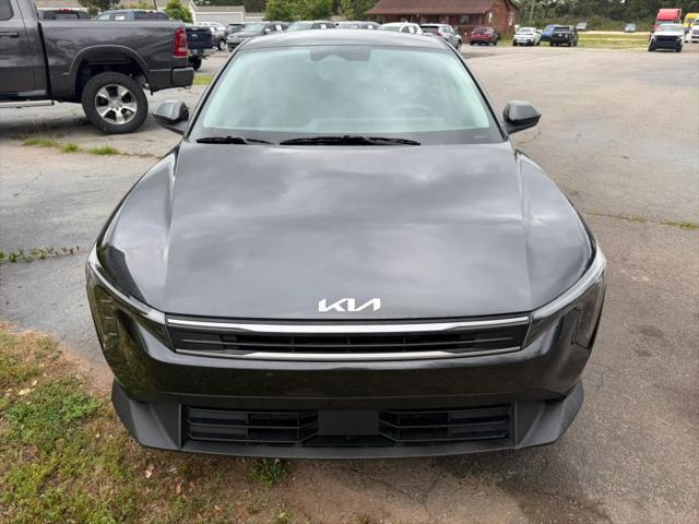 2025 Kia K4 LX