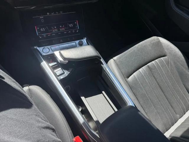 2019 Audi e-tron Premium Plus