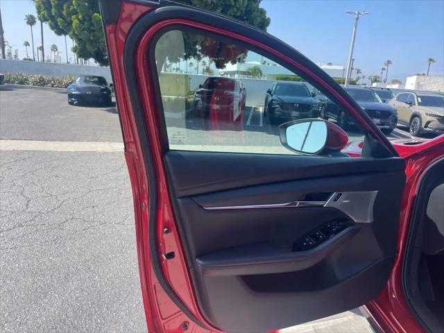2023 Mazda Mazda3 2.5 S Premium