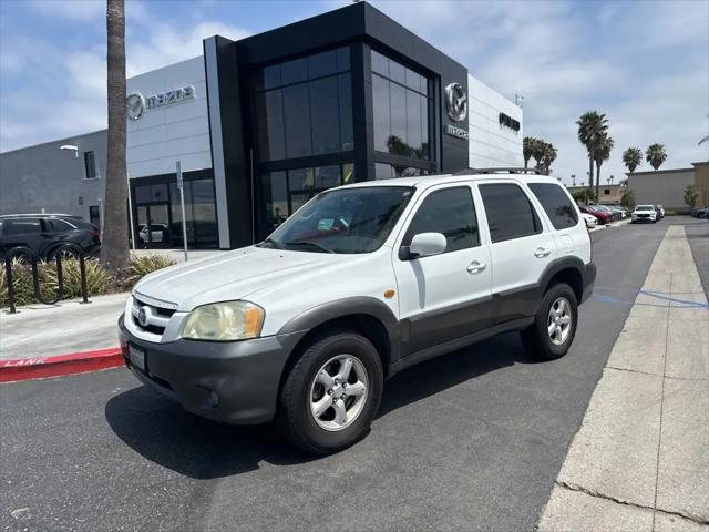2005 Mazda Tribute s