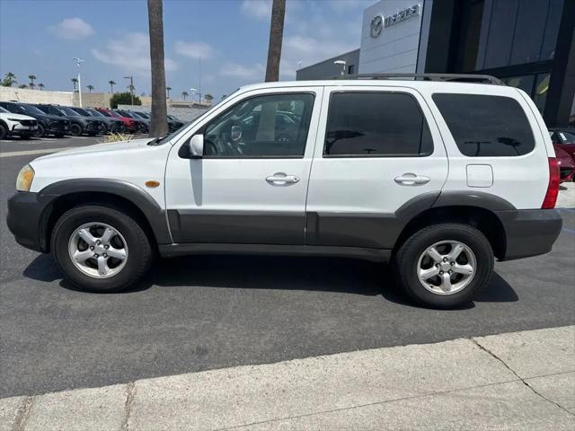 2005 Mazda Tribute s