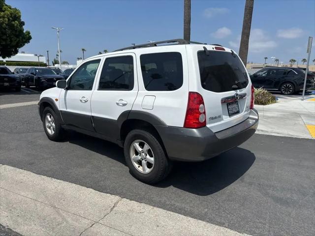 2005 Mazda Tribute s