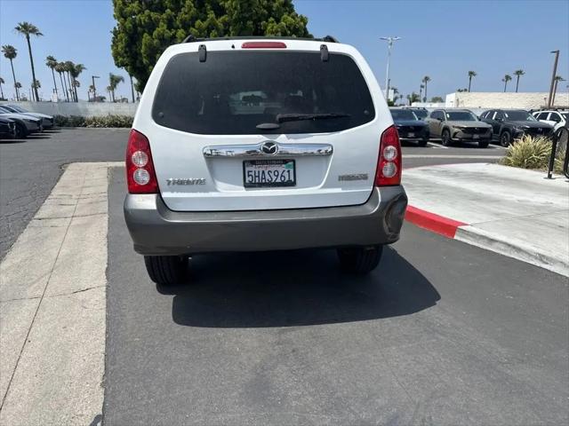 2005 Mazda Tribute s