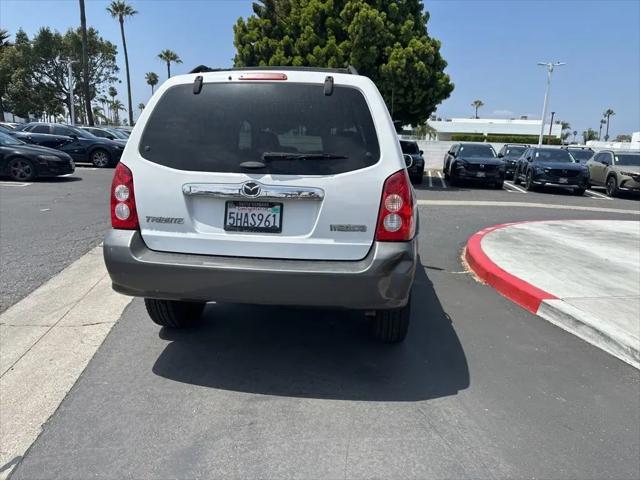2005 Mazda Tribute s