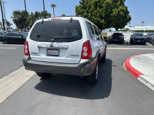 2005 Mazda Tribute s