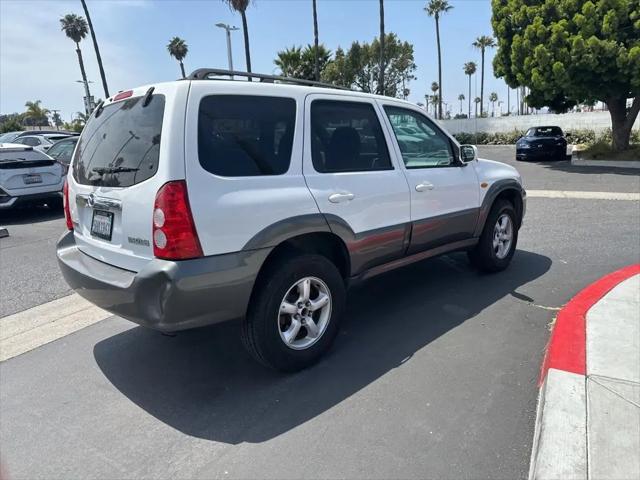 2005 Mazda Tribute s