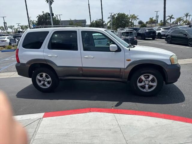 2005 Mazda Tribute s