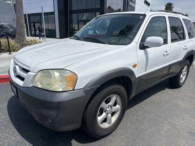 2005 Mazda Tribute s